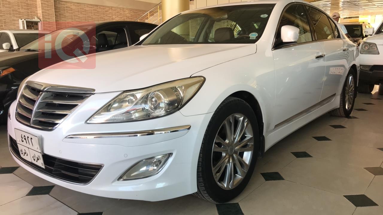 Hyundai Genesis